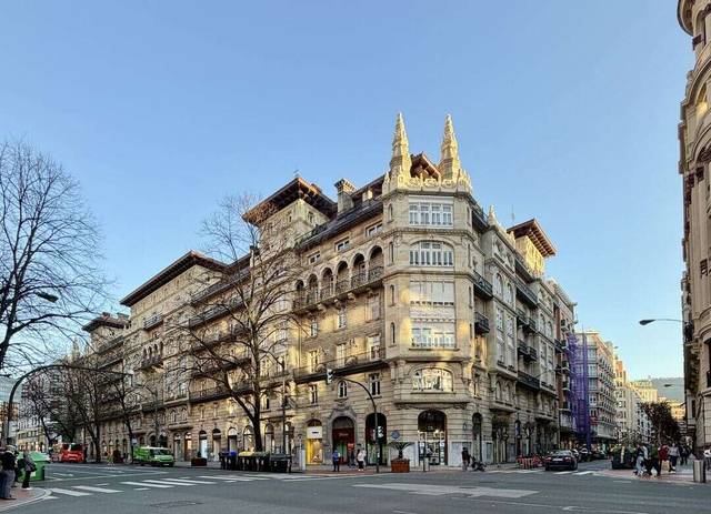 Piso en Alquiler en Máximo Aguirre Kalea en Campuzano