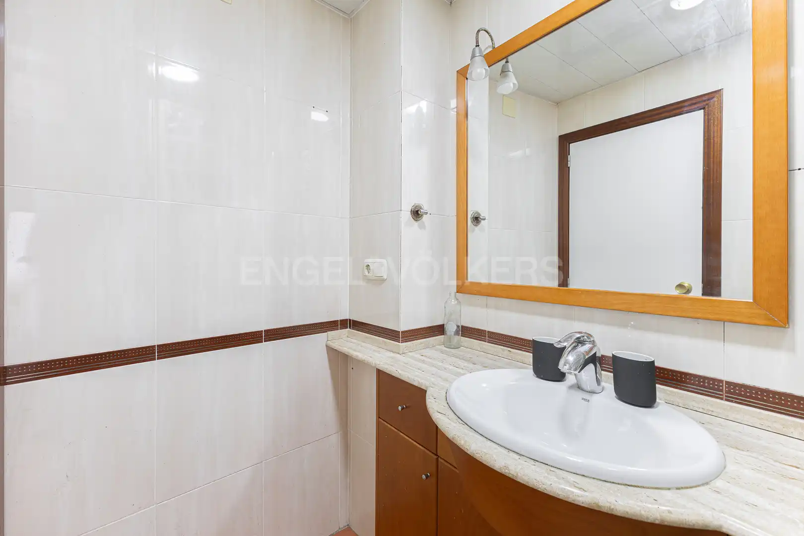 Bathroom of Flat for rent in Barcelona  with Air Conditioner, Heating and Furnished