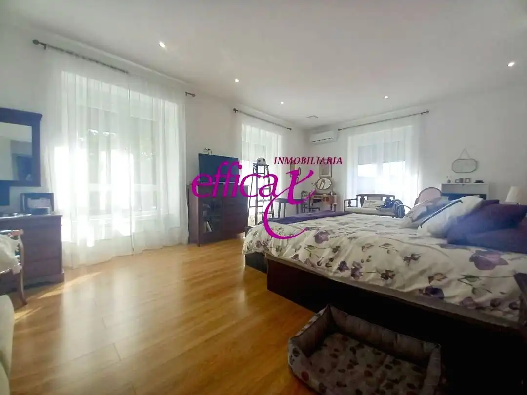 Habitación de Casa o chalet en venta en Santo Domingo-Caudilla con Aire acondicionado, Calefacción y Trastero