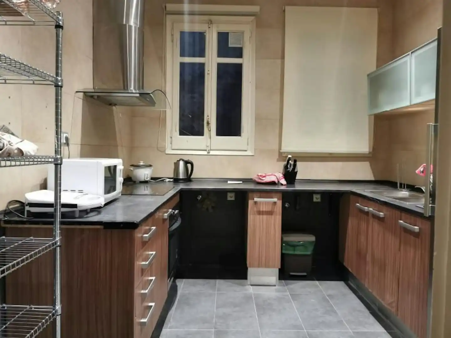 Cocina de Piso para compartir en Valencia con Lavadora y Se aceptan mascotas