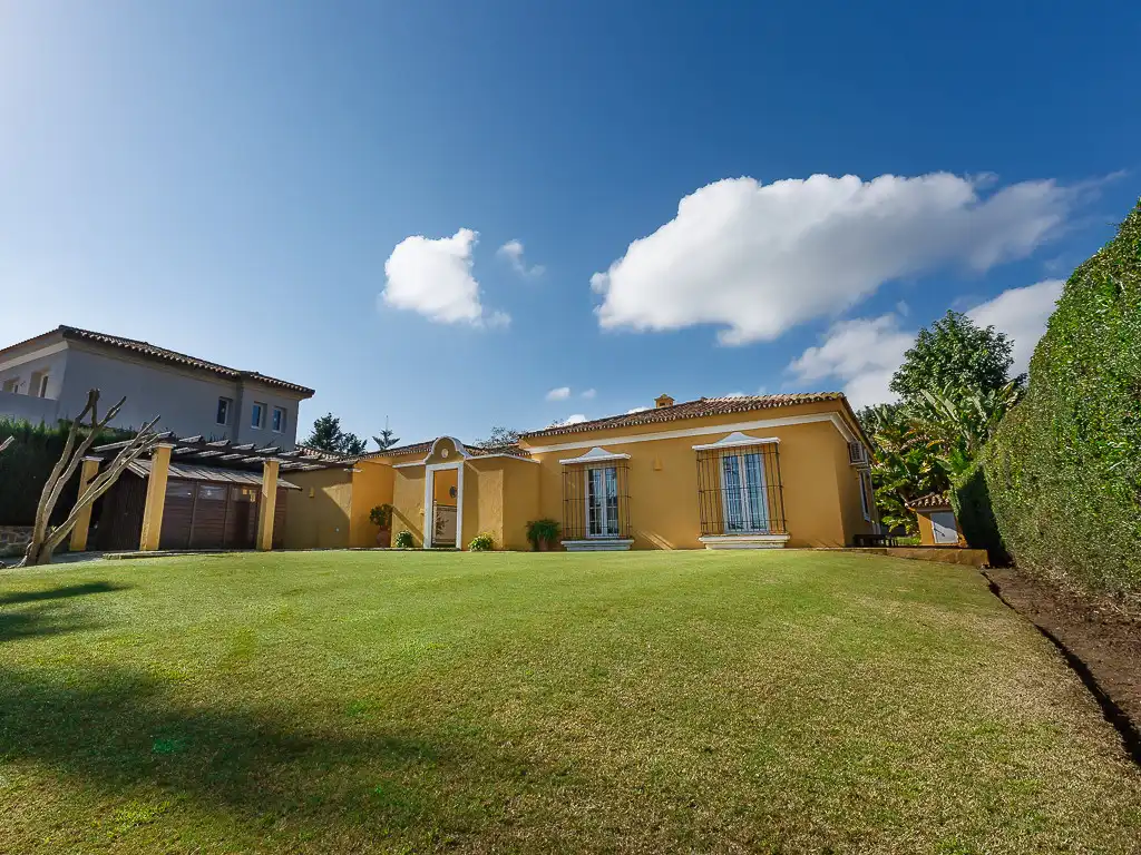 Haus mit Pool zum Verkauf in Sotogrande Costa, imagen 23
