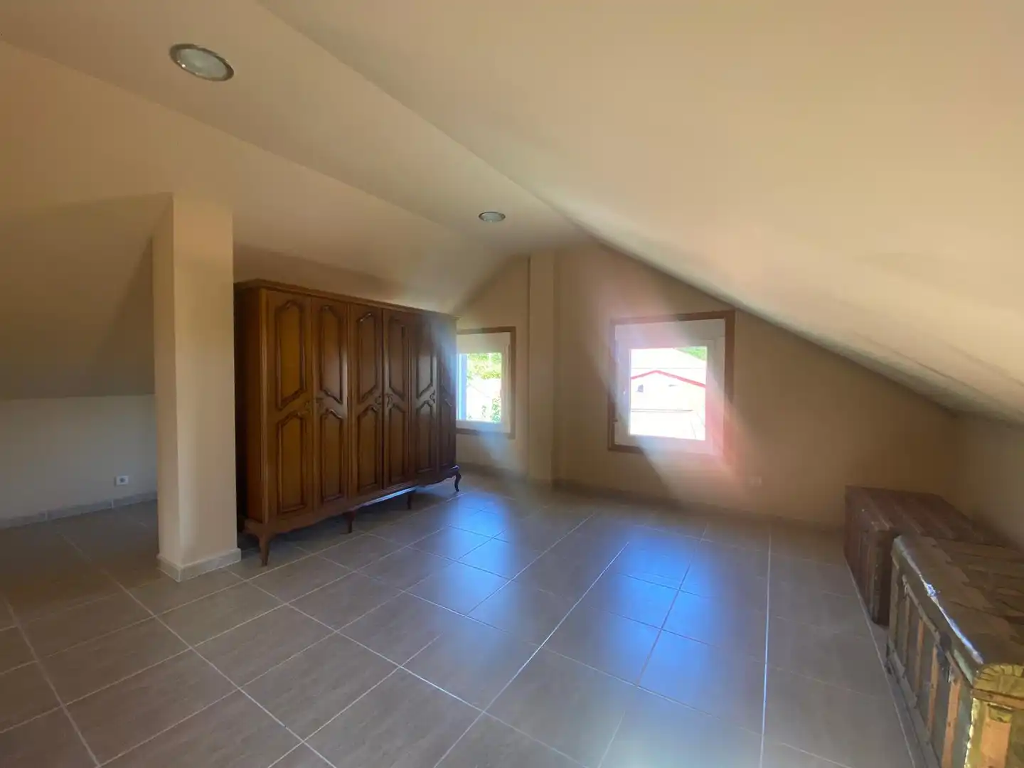 Casa o chalet en venta en O Irixo con Calefacción, Jardín privado y Parquet