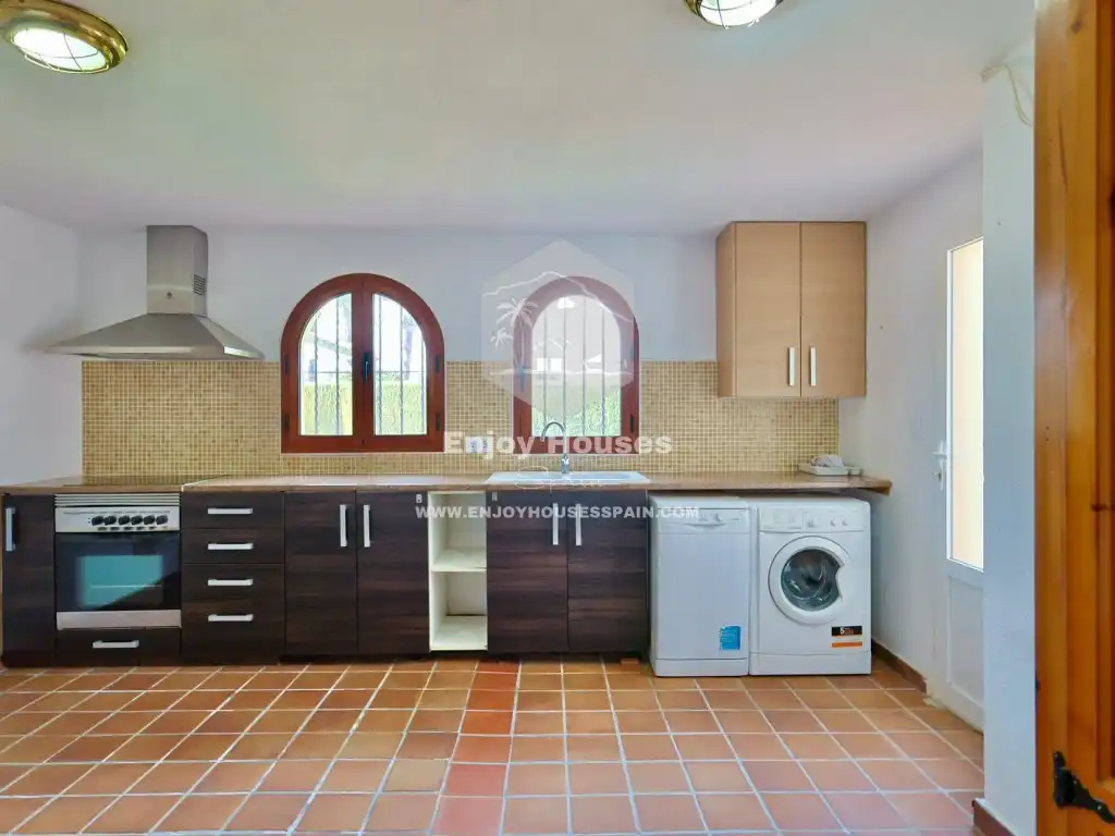 Houses for sale in Partides comunes - Adsubia