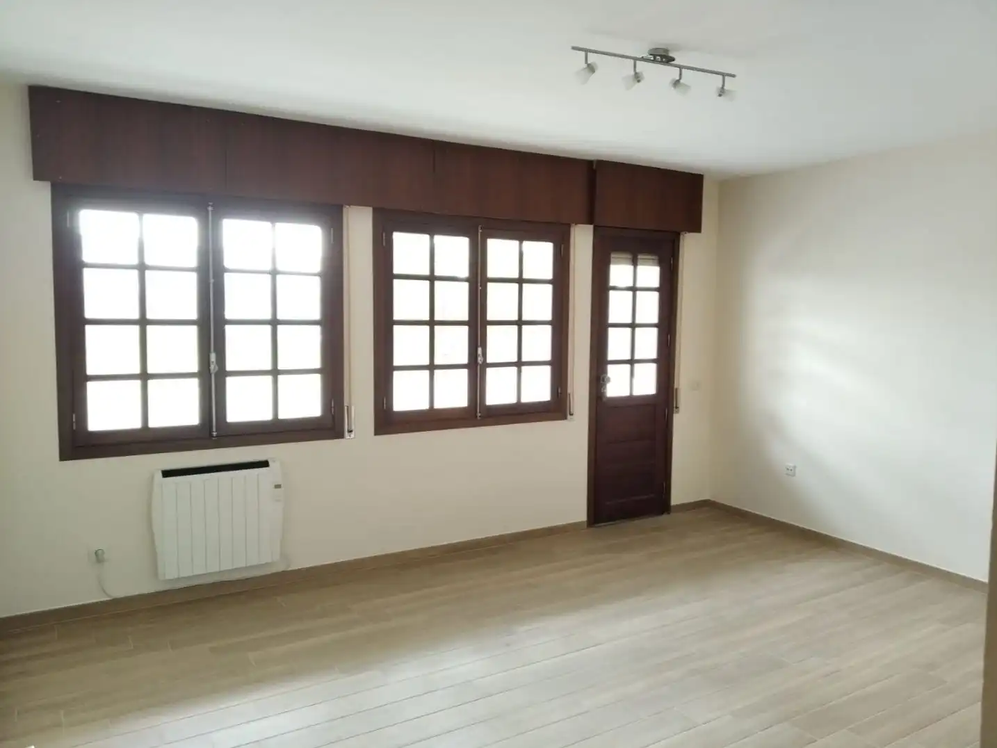 Sala de estar de Piso de alquiler en Tui, Pontevedra