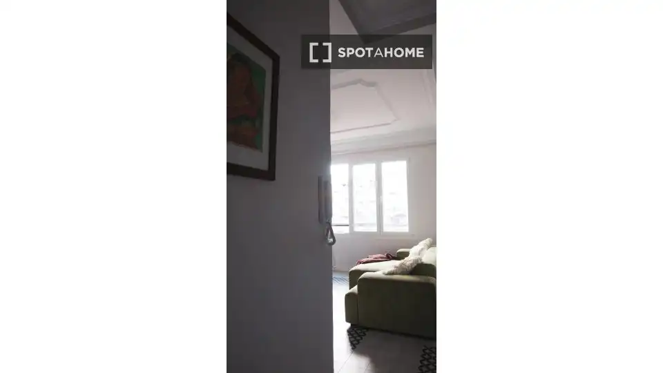 Flat with terrace to rent in L'Eixample, imagen 2