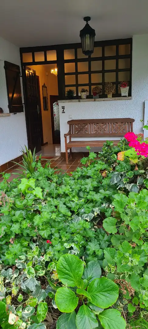 Jardí de Casa adosada en venda en Gijón  amb Calefacció, Jardí privat i Terrassa