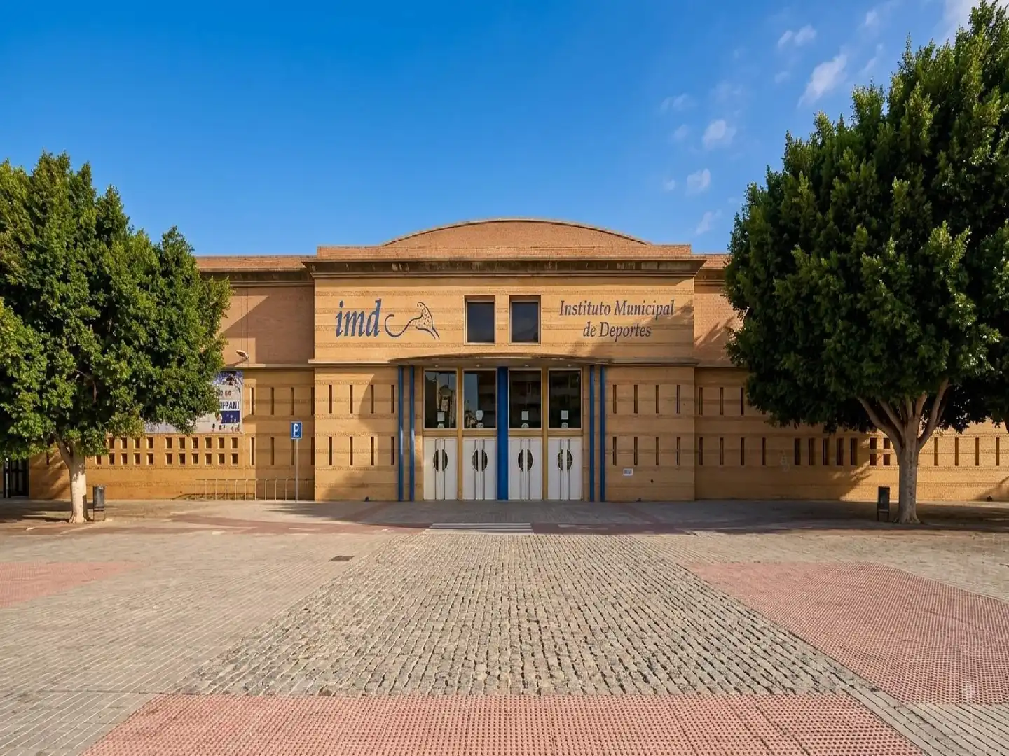 Vista exterior de Pis en venda en El Ejido