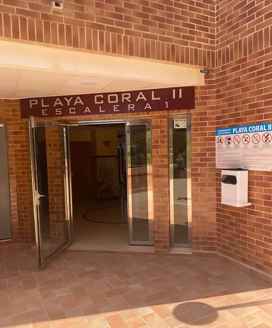 Apartamento con terraza en venta en Marina d'Or, imagen 3