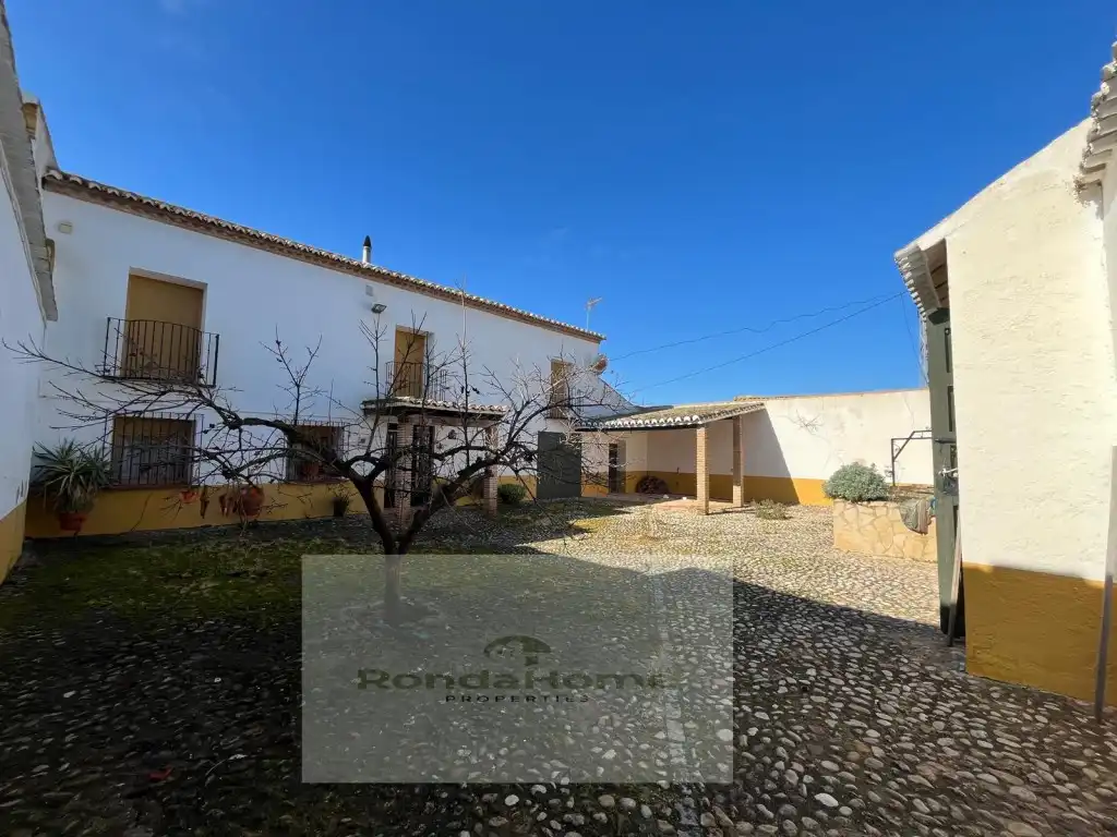 Außenansicht von Haus oder Chalet zum Verkauf in Antequera