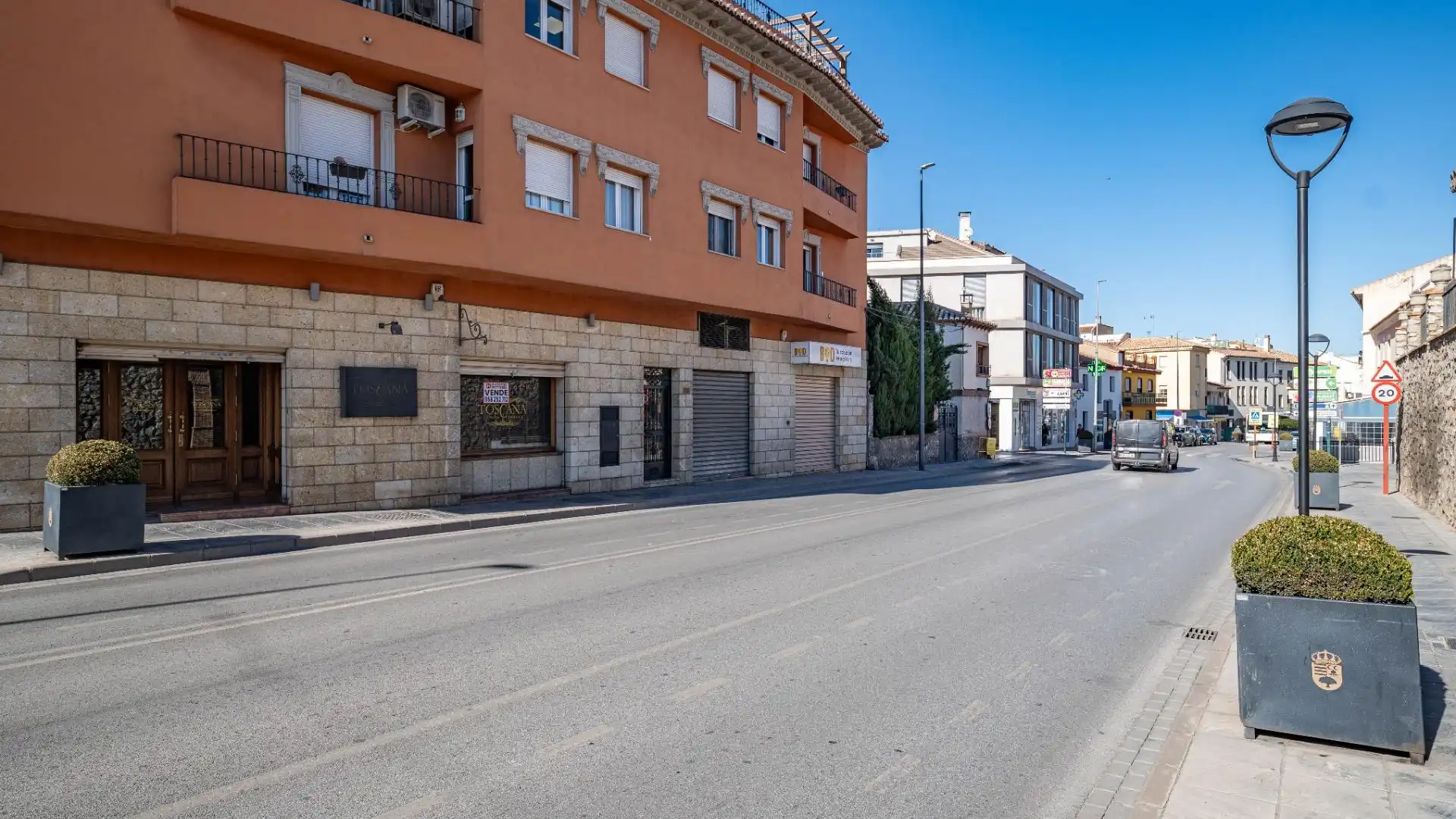 Exterior view of Premises for sale in Ogíjares  with Air Conditioner and Furnished