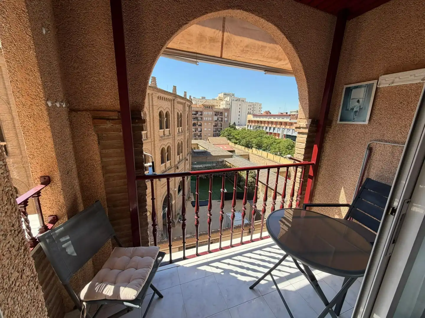 Flat with terrace to rent in Beiro, imagen 6