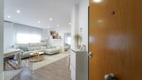 Flat for sale in Terrassa  with Air Conditioner