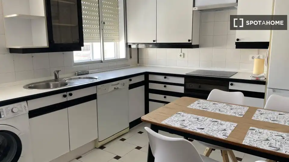 Room in Paseo Marítimo - San José - La Laguna