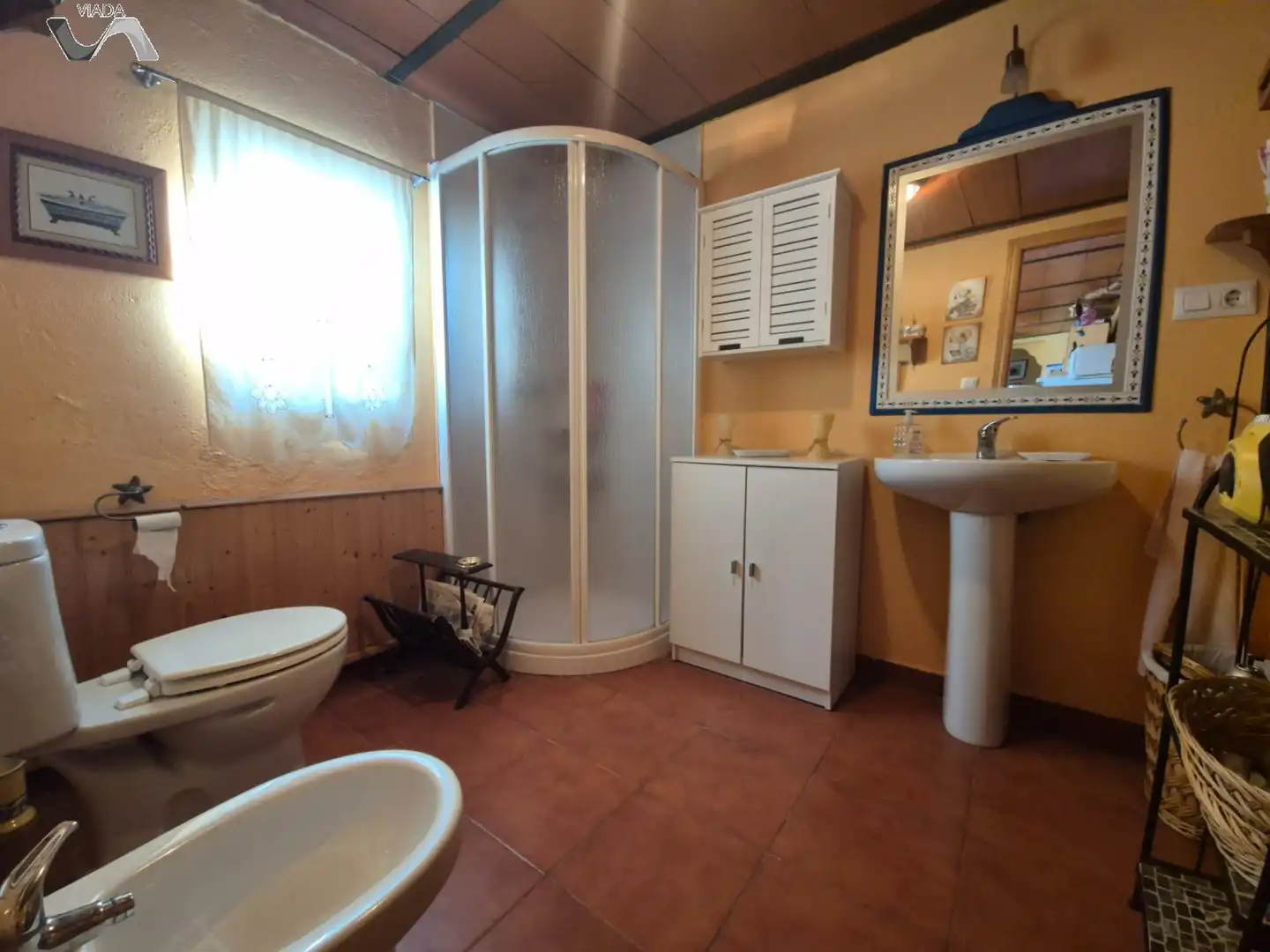 Bathroom of Houses for sale in Puertollano  with Heating, Storage room and Oven