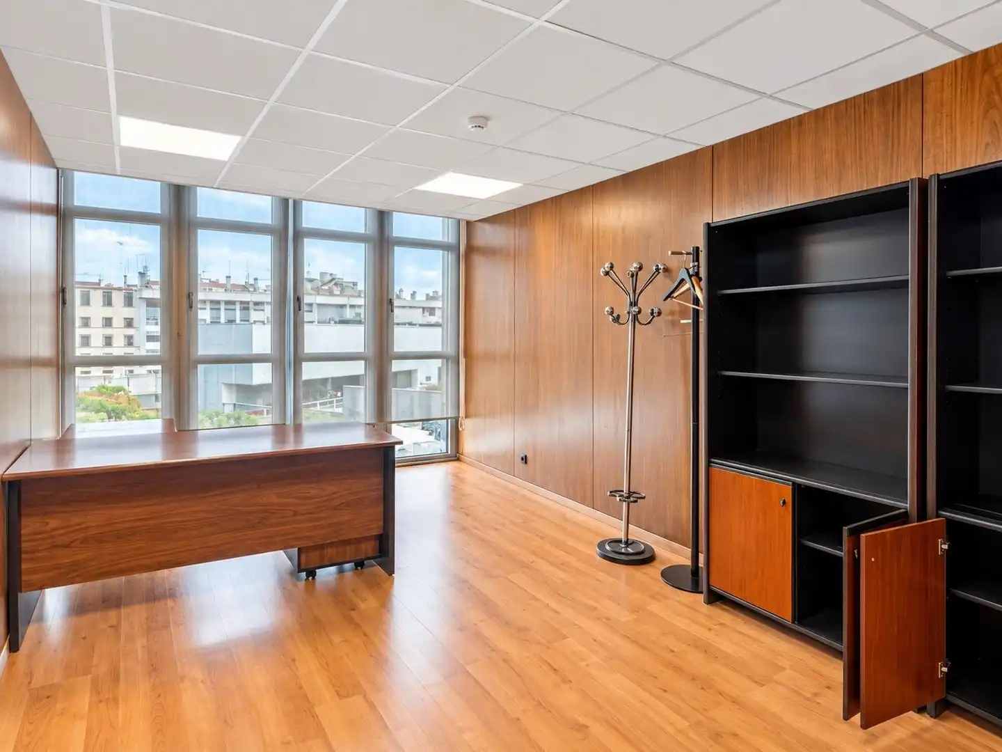 Office space with lift for sale in Carrer Carrer Sicília, imagen 4