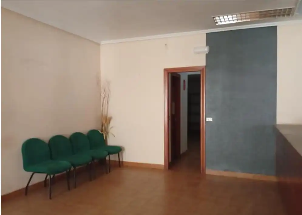 Commercial properties for sale in Mohedas de Granadilla