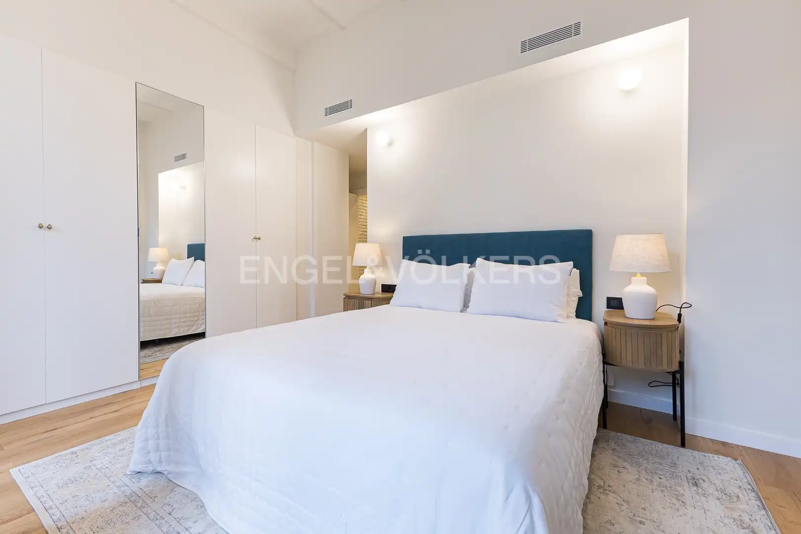 Flat with terrace to rent in Eixample, imagen 13