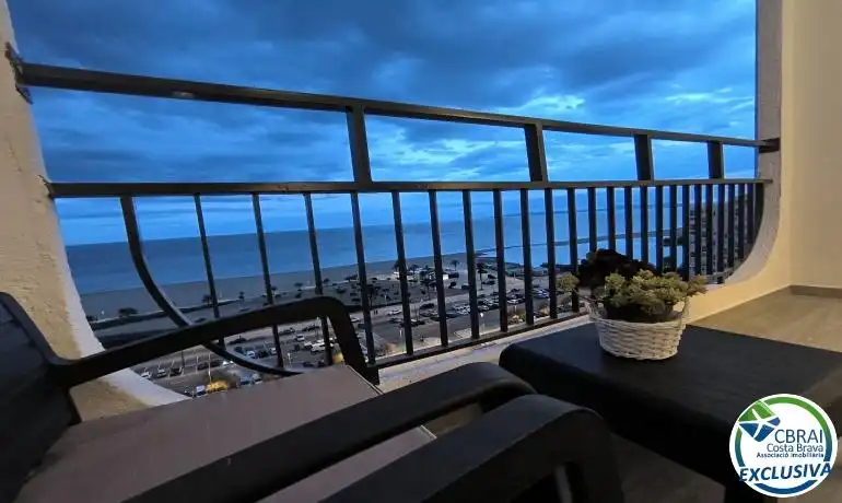 Apartament amb ascensor en venda a Sector DELTA MUGA 11 12 E 11, imagen 2