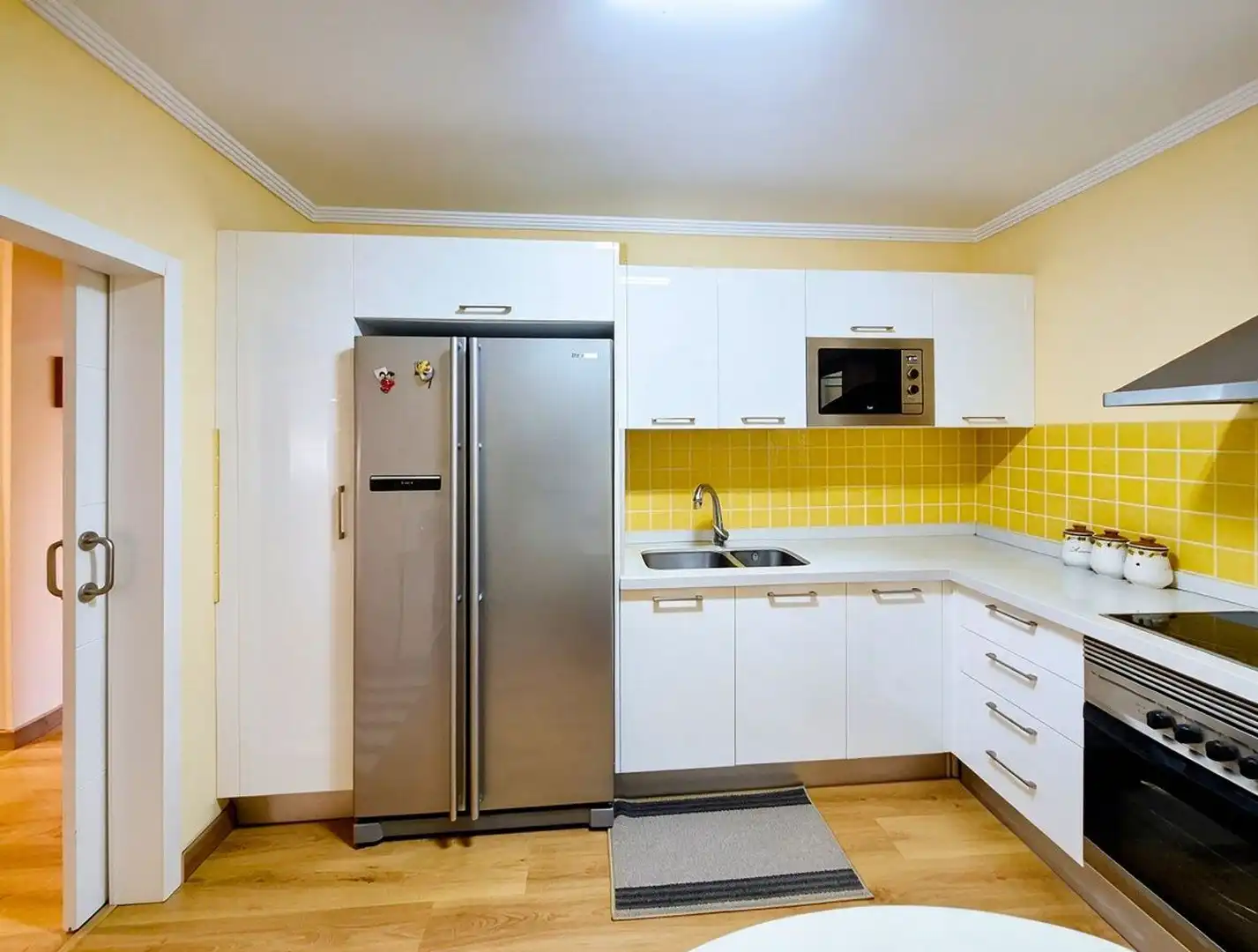 Cocina de Piso de alquiler en Las Palmas de Gran Canaria con Jardín privado, Trastero y Piscina comunitaria