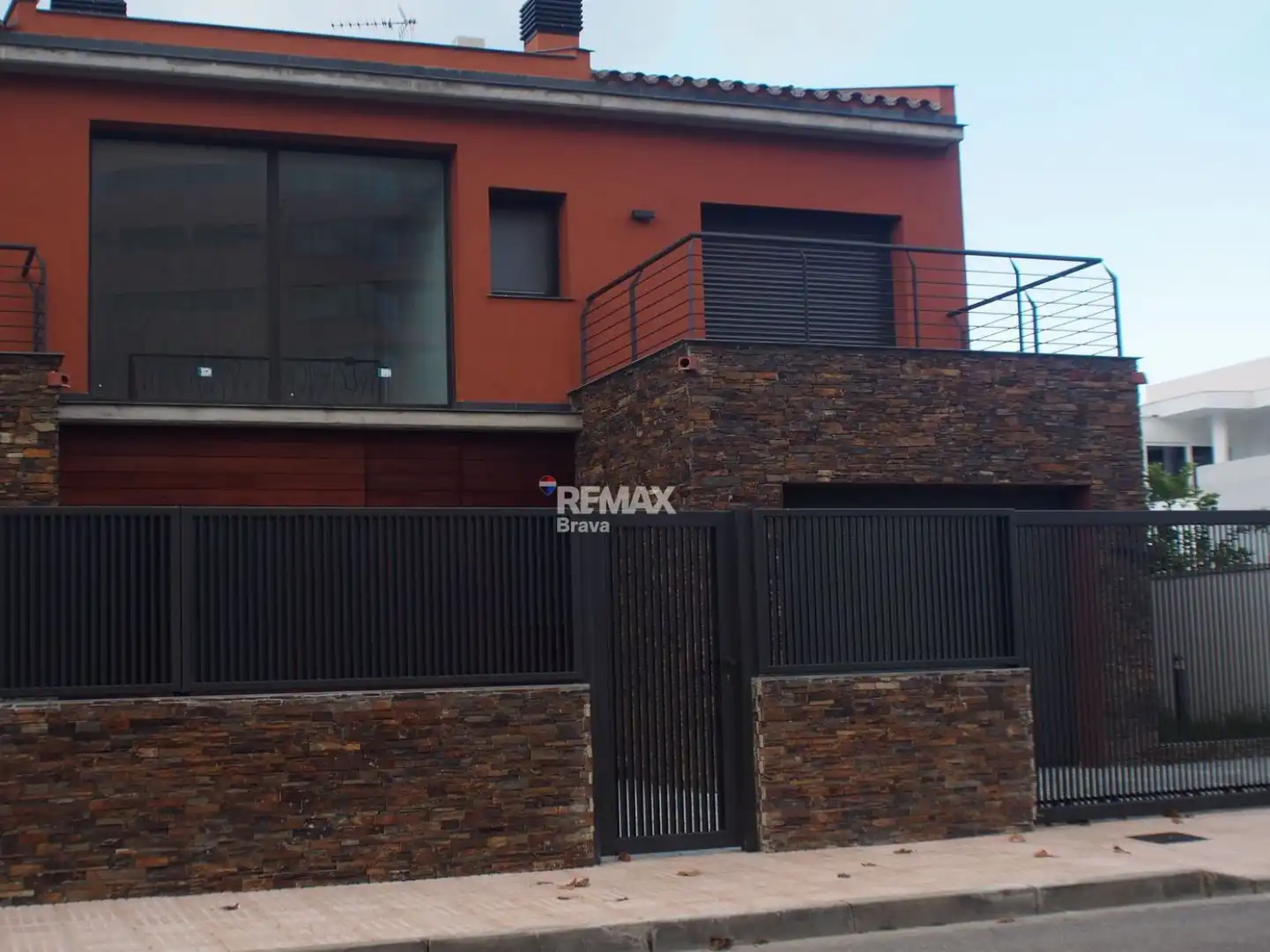 Detached house with terrace for sale in Calle Cap Ponent, imagen 9
