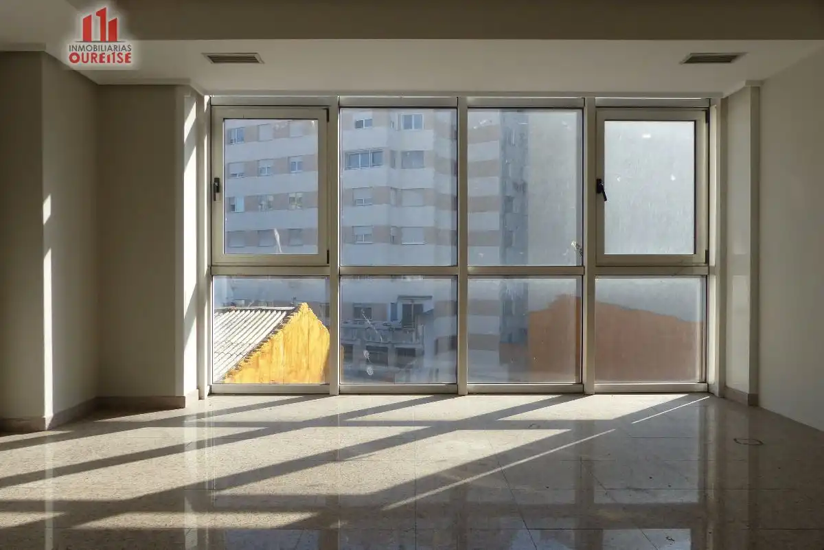 Office for rent in Ourense Capital   with Air Conditioner and Heating