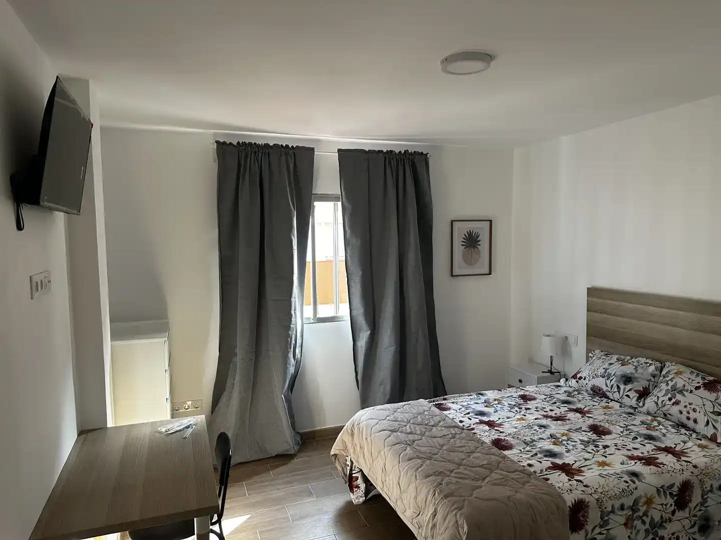 Bedroom of Flat for share in Telde  with Furnished