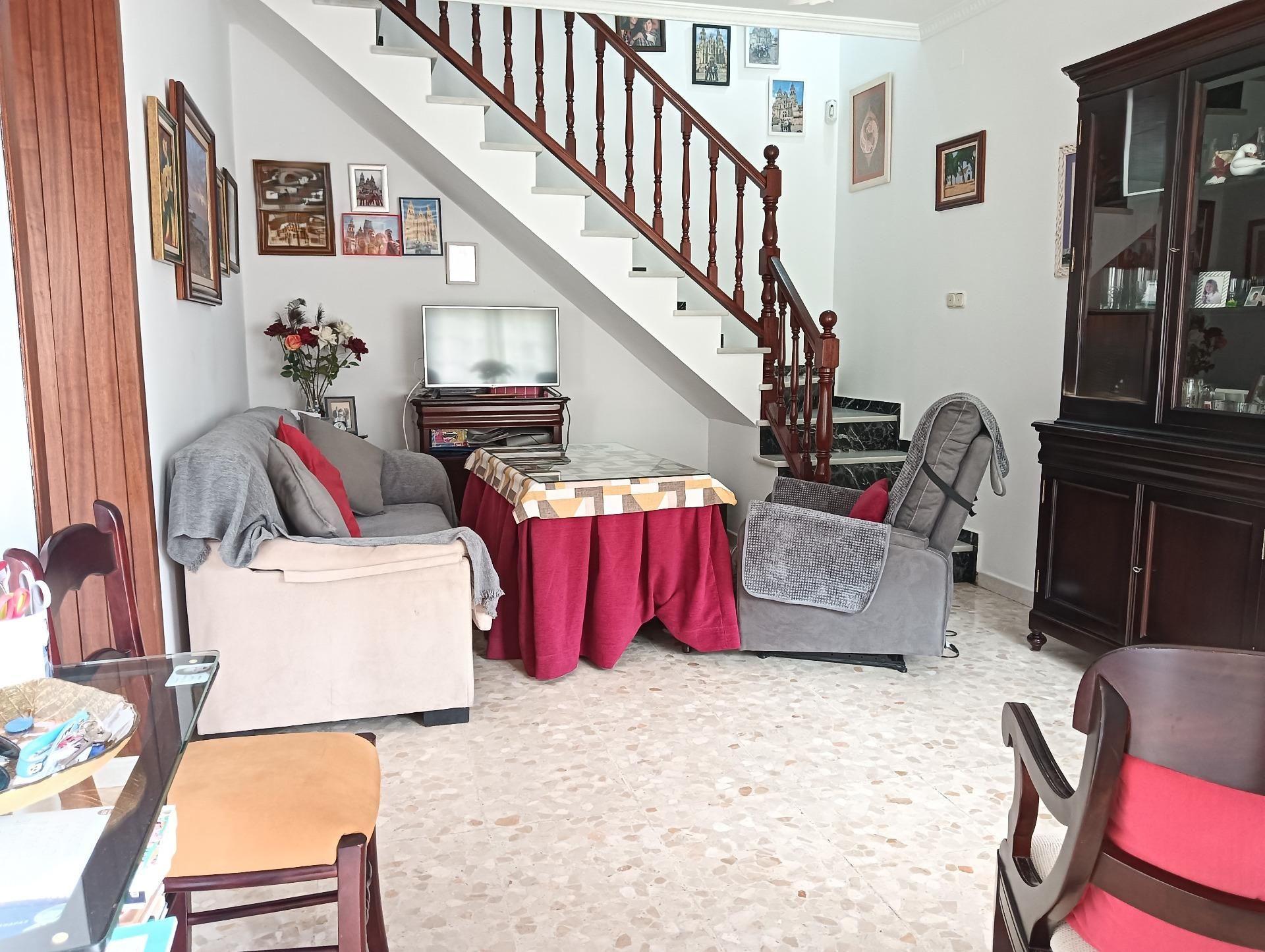 Single-family semi-detached for sale in Estación de Autobuses