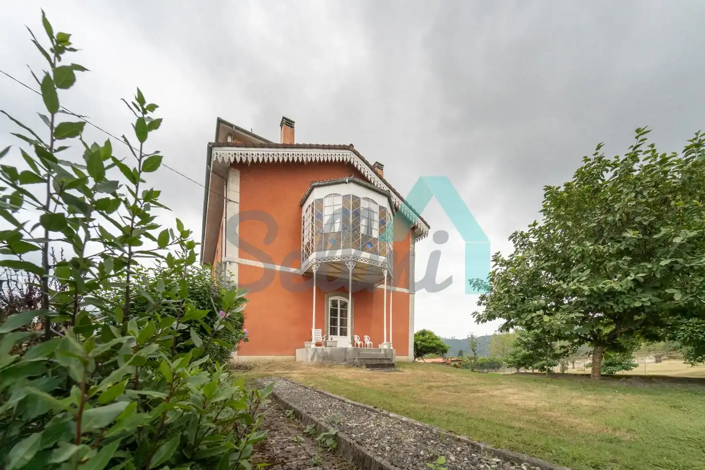 Vista exterior de Casa o chalet en venta en Ribera de Arriba con Jardín privado, Terraza y Balcón