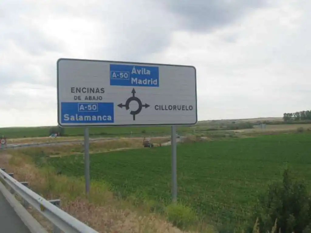 Außenansicht von Residential zum Verkauf in Encinas de Abajo, Salamanca