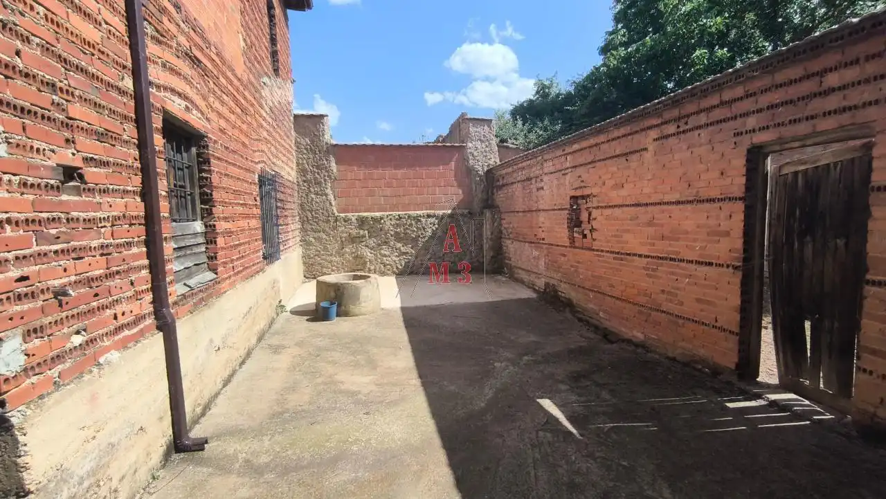 Jardín de Finca rústica en venta en La Bañeza  con Jardín privado y Trastero
