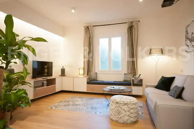 Sala de estar de Piso de alquiler en Barcelona con Aire acondicionado, Calefacción y Parquet
