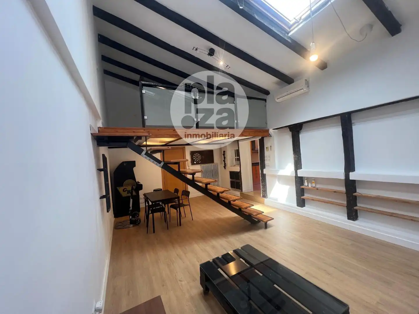 Flat for sale in Burgos  with Air Conditioner and Heating