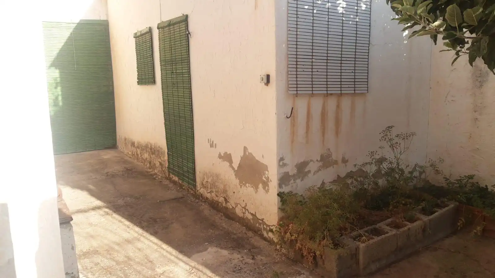 Casa adosada en venta en Montealegre del Castillo