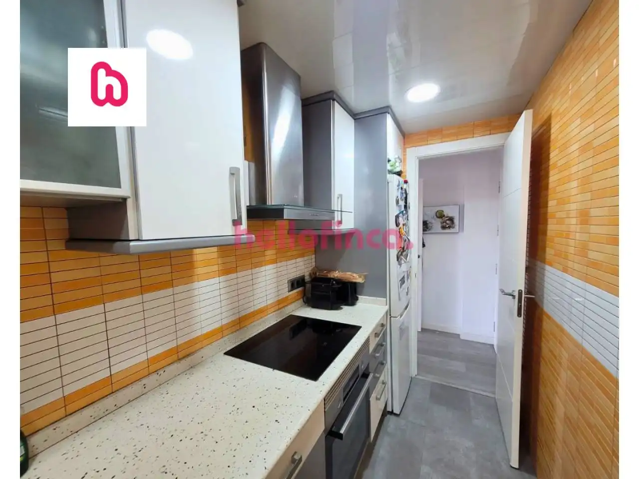 Kitchen of Flat for sale in Sant Boi de Llobregat  with Air Conditioner, Heating and Parquet flooring