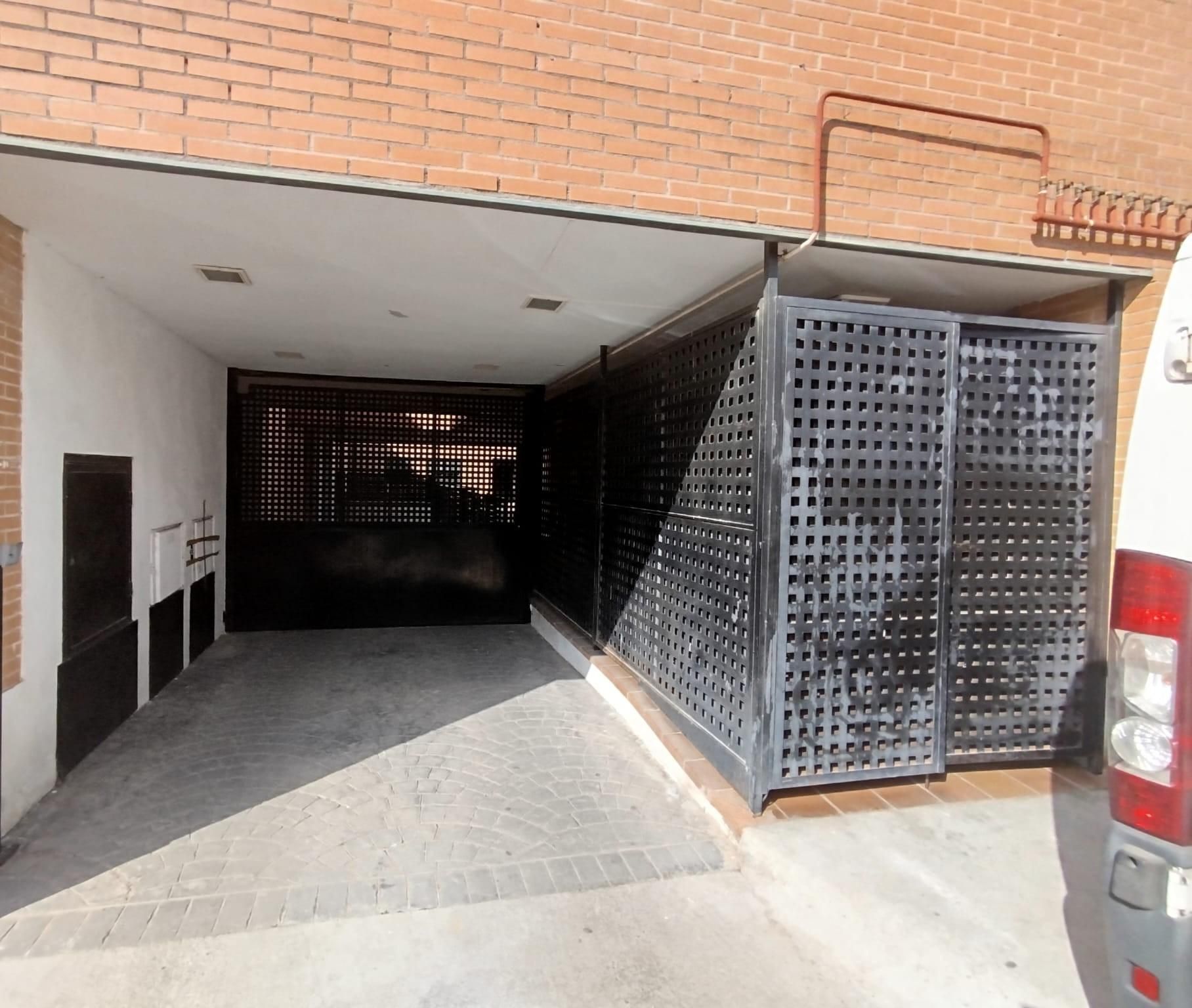 Duplex for sale in Yepes  with Storage room