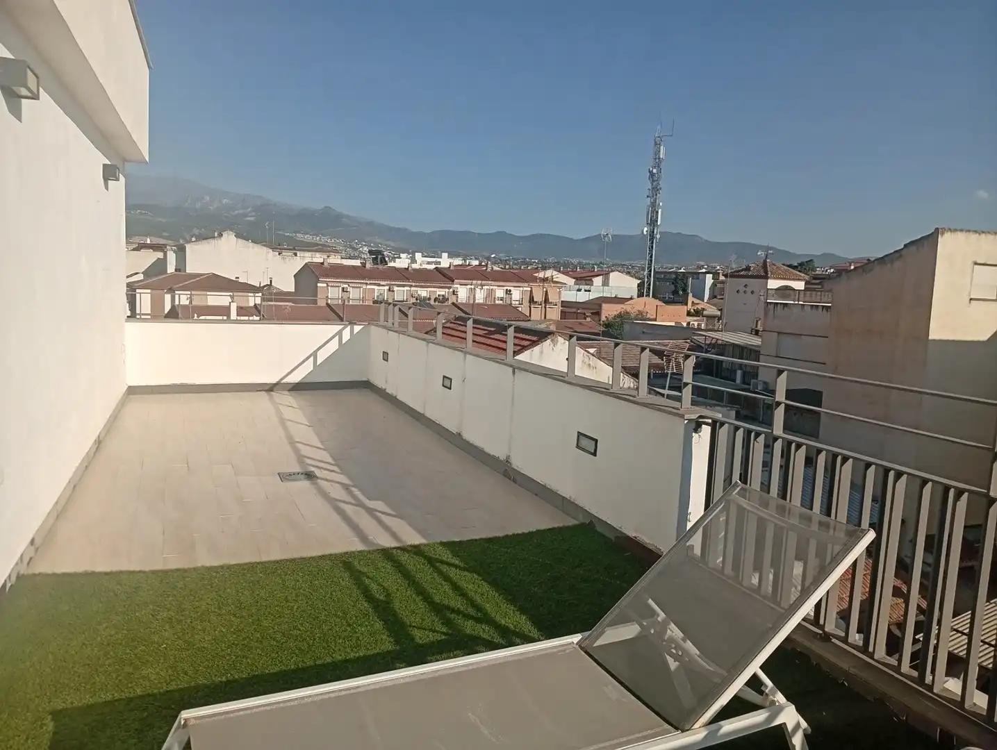 Terraza de Ático de alquiler en Armilla con Aire acondicionado, Calefacción y Terraza
