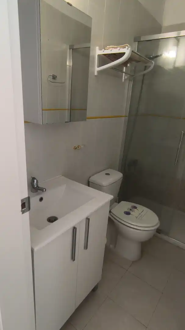 Baño de Piso de alquiler en Santiago del Teide con Amueblado, Horno y Lavadora