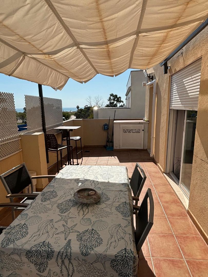 Terraza de Dúplex de alquiler en Sagunto / Sagunt con Terraza, Amueblado y Horno
