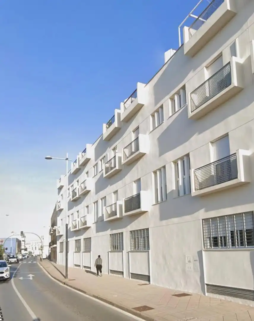 Vista exterior de Garatge en venda en Jerez de la Frontera