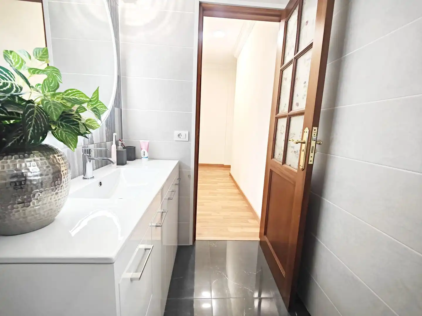 Baño de Piso en venta en Güímar con Aire acondicionado, Terraza y Amueblado