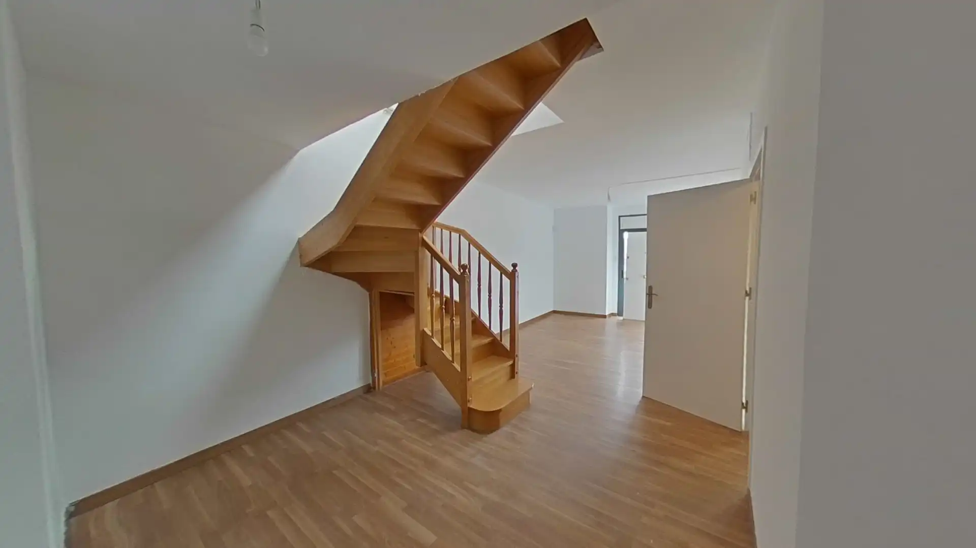 Maisonette zum Verkauf in Cornellà de Llobregat