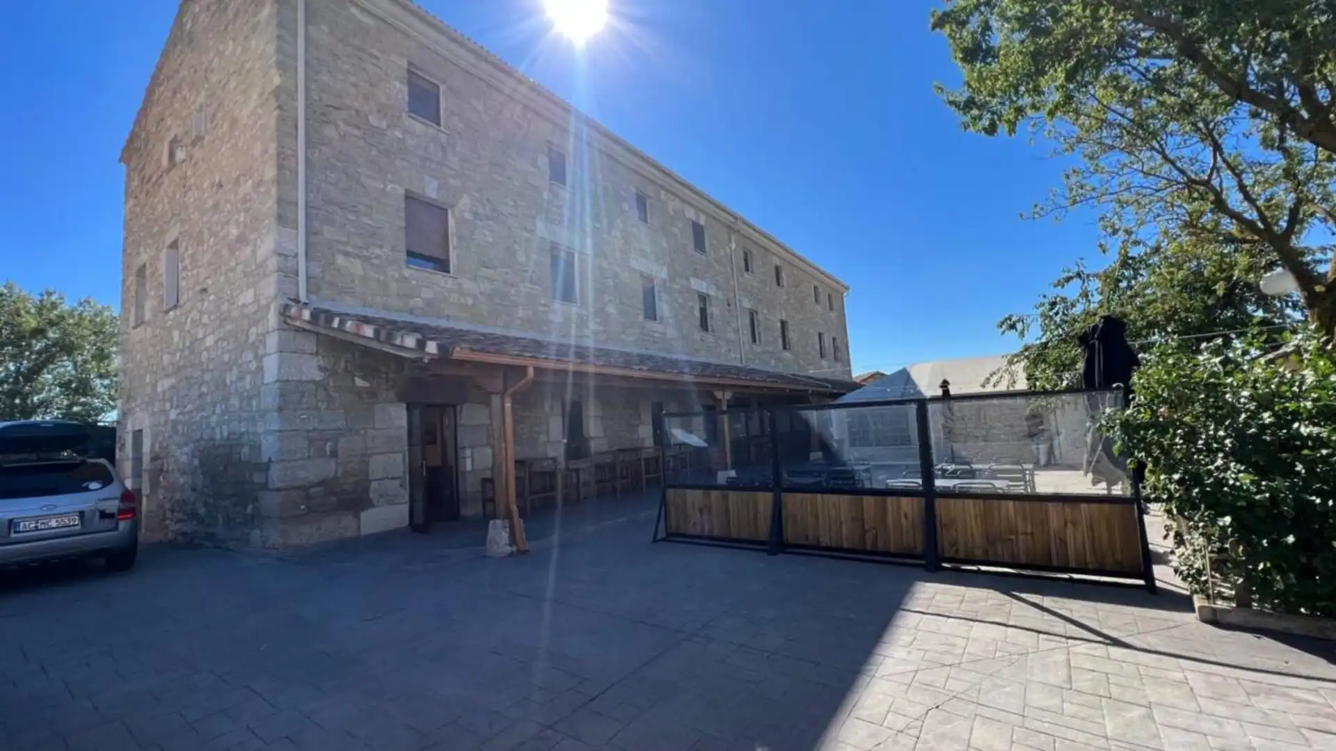 Exterior view of Building for sale in Tardajos