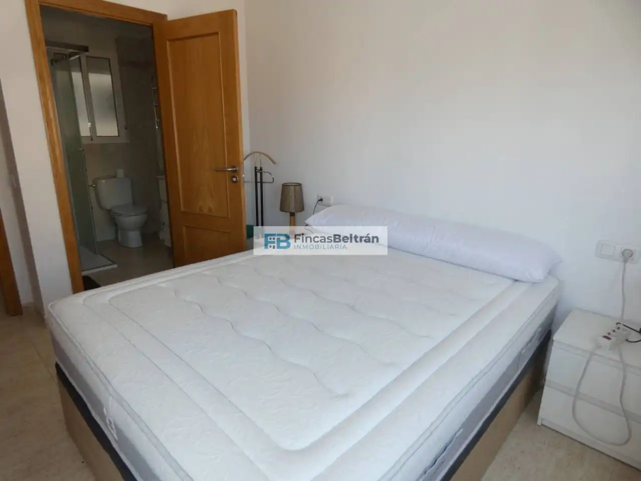 Habitación de Piso en venta en Benicarló con Aire acondicionado, Terraza y Amueblado