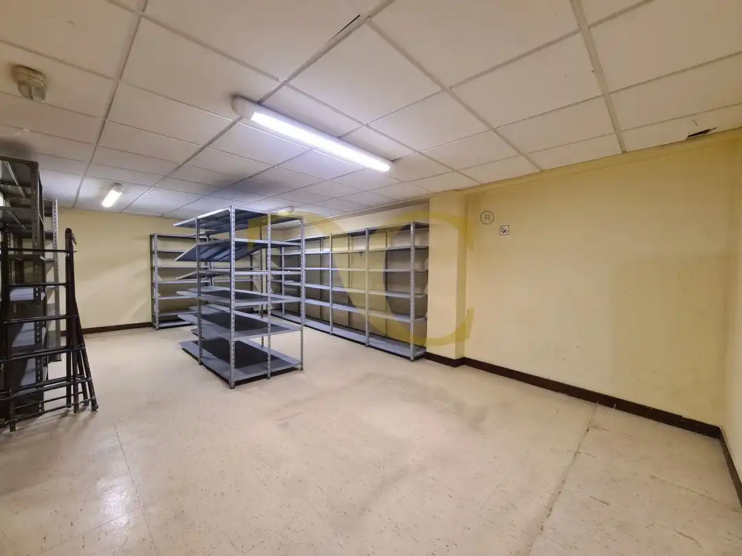 Commercial properties for rent in Gijón   with Air Conditioner