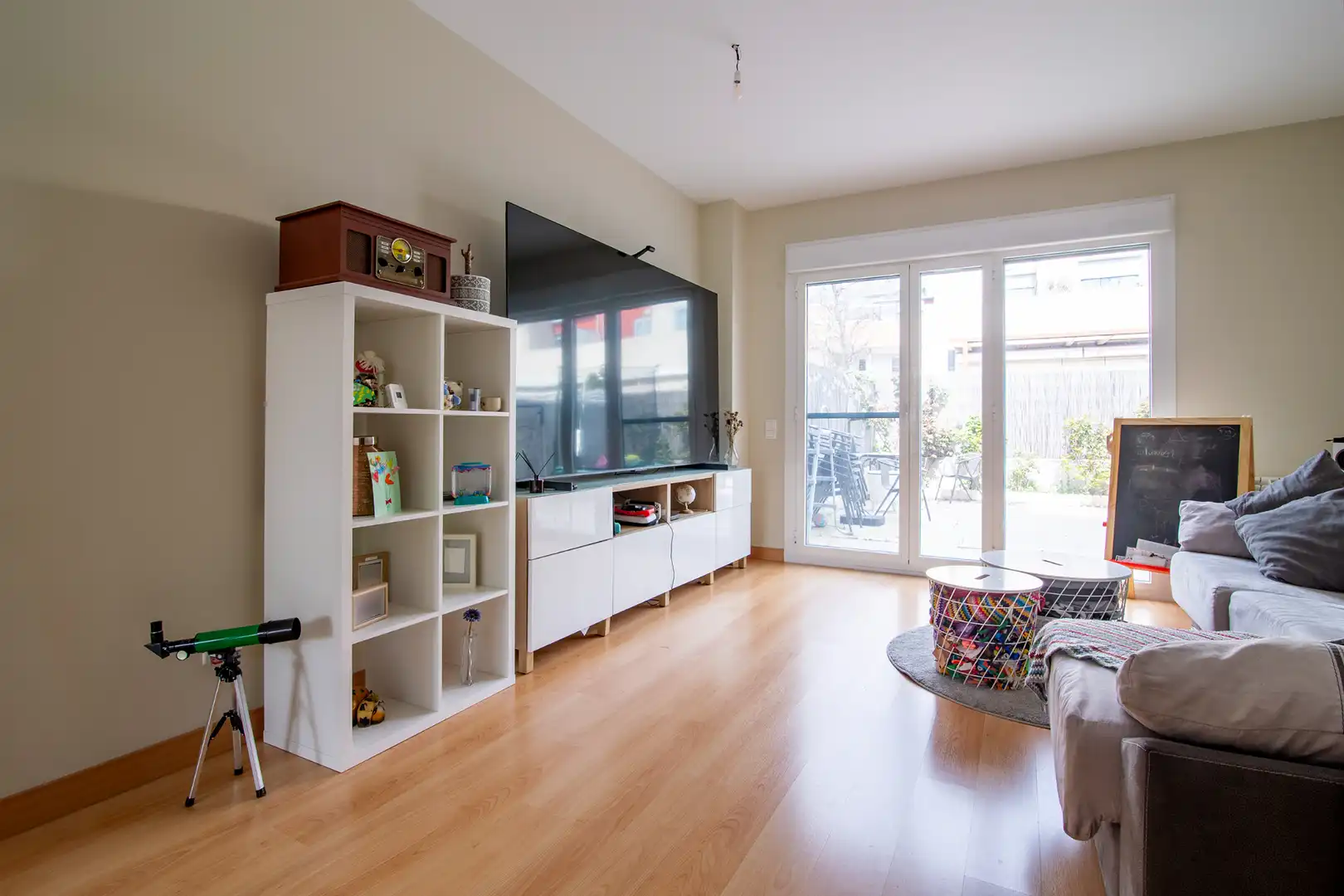 Sala d'estar de Casa o xalet en venda en Móstoles amb Aire condicionat, Calefacció i Terrassa