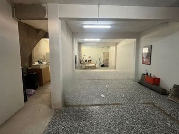 Local comercial en venta en Carrer de València 8