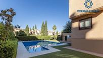 Swimming pool of Flat for sale in  Granada Capital  with Terrace and Balcony