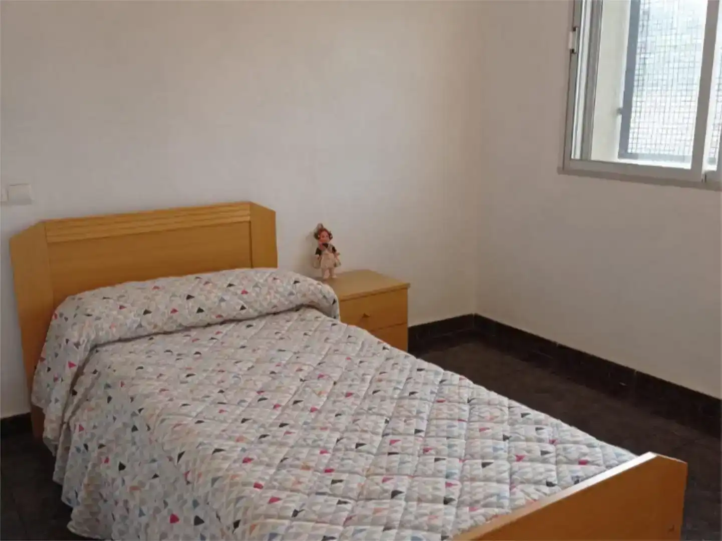 Habitación de Piso en venta en Yeste con Jardín privado, Trastero y Amueblado