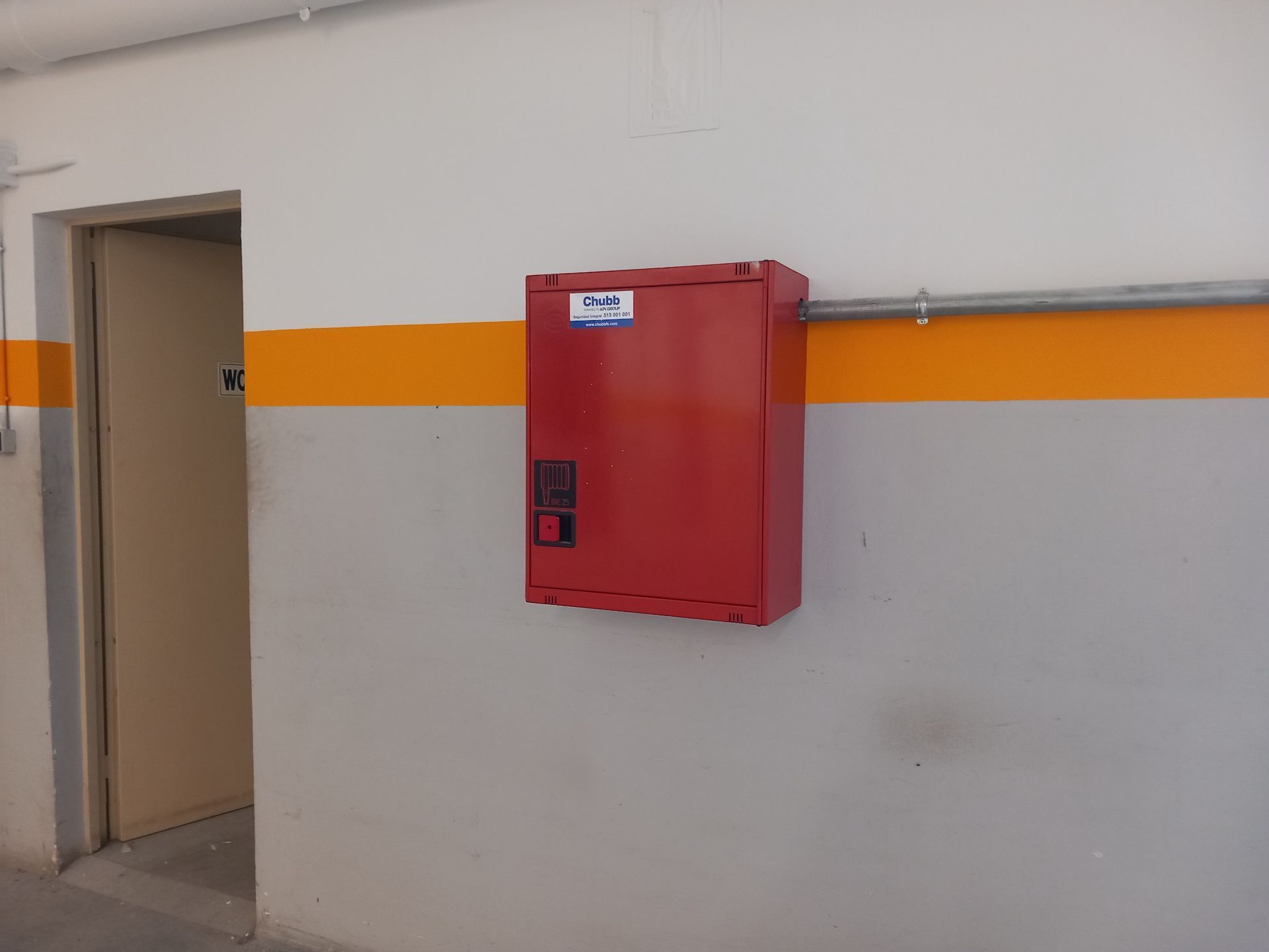 Exterior view of Industrial buildings to rent in Badalona