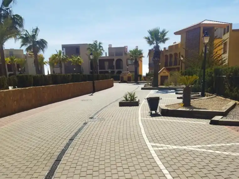 Loft zum Verkauf in RESIDENCIAL LAS LOMAS EN EL PARAJE DE ATAMARIA, La Manga Club